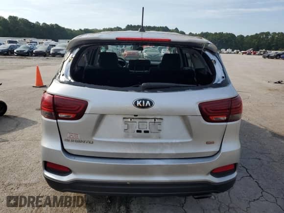 2019 Kia Sorento L with VIN 5XYPG4A35KG472847, listed as a Copart auction lot 70553065 with 168,022 mi miles and Salvage title. Bid and sale history available at DreamBid. Image 6.