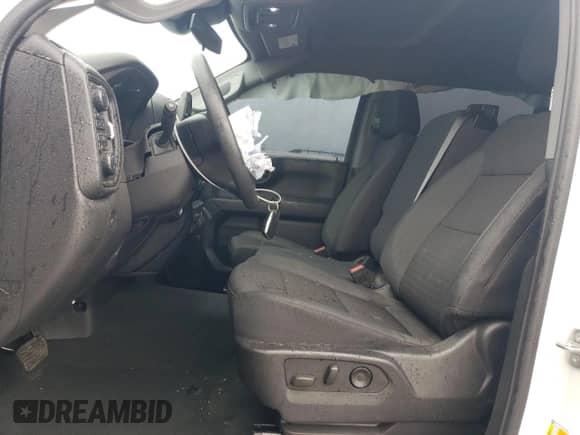 2024 Chevrolet Silverado 1500 Custom Trail Boss with VIN 3GCPDCEK1RG233344, listed as a Copart auction lot 44250765 with 5,906 mi miles and Salvage title. Bid and sale history available at DreamBid. Image 7.