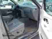 2007 Chevrolet TrailBlazer LS с VIN 1GNDT13S872205759, выставлен на аукционе IAAI как лот 43075154 с пробегом 274 697 миль миль и . История ставок и продаж доступна на DreamBid. Изображение 5.