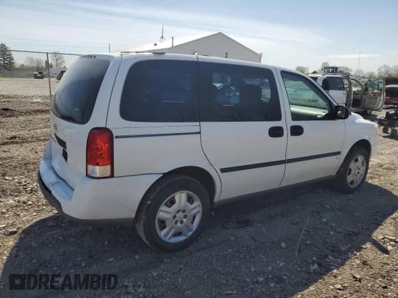 2008 Chevrolet Uplander LS z VIN 1GNDU23168D102744, wystawiony jako Copart lot #54418905 z przebiegiem 106 570 mil mil oraz Szkoda całkowita • Salvage title. Historia ofert i sprzedaży dostępna na DreamBid. Obrazek 3.