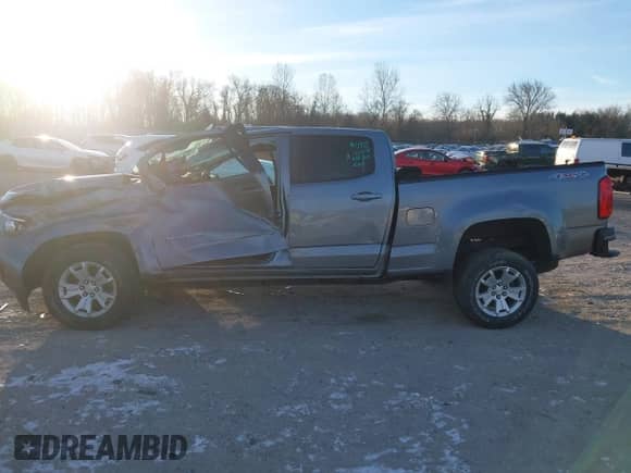 2021 Chevrolet Colorado 4WD LT with VIN 1GCGTCEN8M1135156, listed as a IAAI auction lot 41286129 with 188,141 mi miles and . Bid and sale history available at DreamBid. Image 14.