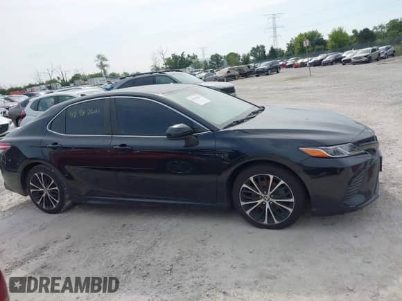 2020 Toyota Camry SE with VIN 4T1G11AK5LU373917, listed as a IAAI auction lot 42982601 with 86,125 mi miles and . Bid and sale history available at DreamBid. Image 13.