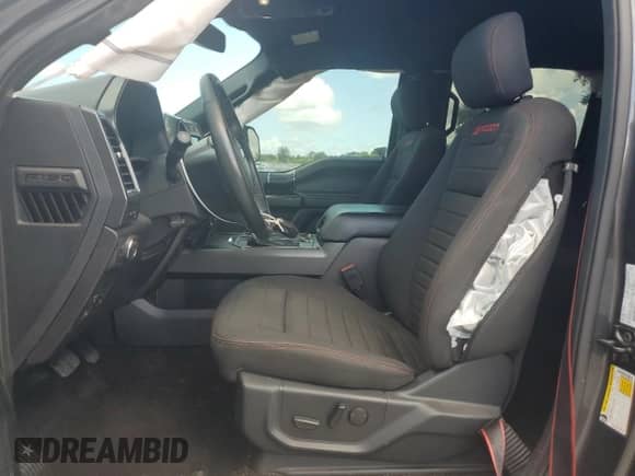 2019 Ford F-150 XLT с VIN 1FTEW1C49KFB59236, выставлен на аукционе Copart как лот 82274575 с пробегом 91 798 миль миль и На запчасти • Non repairable. История ставок и продаж доступна на DreamBid. Изображение 7.