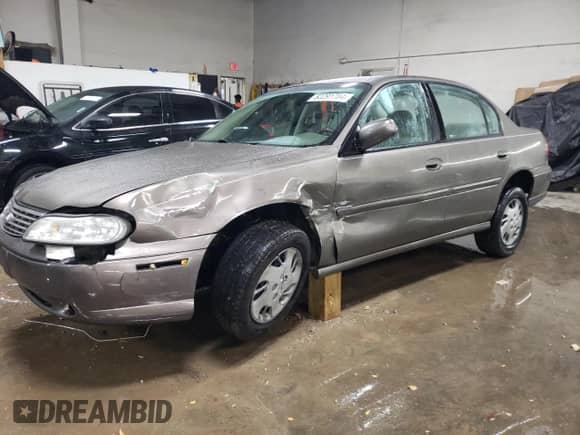 1999 Chevrolet Malibu с VIN 1G1ND52M2X6245888, выставлен на аукционе Copart как лот 82291784 с пробегом 68 828 миль миль и Списание • Salvage title. История ставок и продаж доступна на DreamBid. Изображение 1.