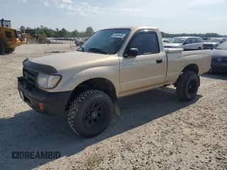 1998 Toyota Tacoma z VIN 4TAPM62N0WZ107452, wystawiony jako Copart lot #55444445 z przebiegiem 300 839 mil mil oraz Szkoda całkowita • Salvage title. Historia ofert i sprzedaży dostępna na DreamBid. Obrazek 1.
