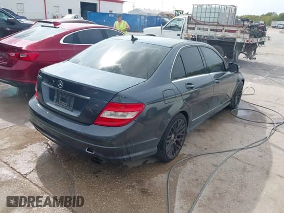 2008 Mercedes-Benz C 300 Sport с VIN WDDGF54X68R028884, выставлен на аукционе IAAI как лот 43433641 с пробегом 157 251 миль миль и . История ставок и продаж доступна на DreamBid. Изображение 4.