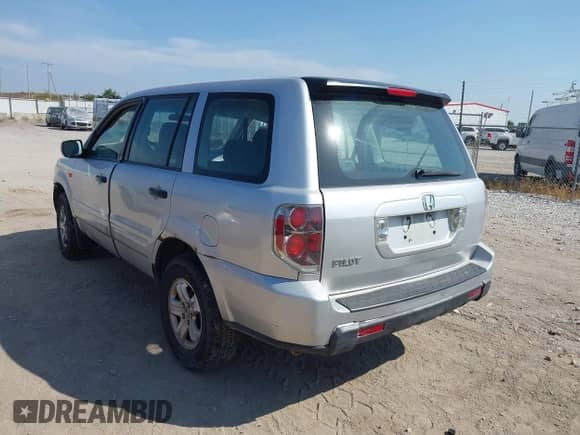 2007 Honda Pilot LX с VIN 5FNYF28147B035064, выставлен на аукционе IAAI как лот 43210068 с пробегом 174 412 миль миль и . История ставок и продаж доступна на DreamBid. Изображение 3.