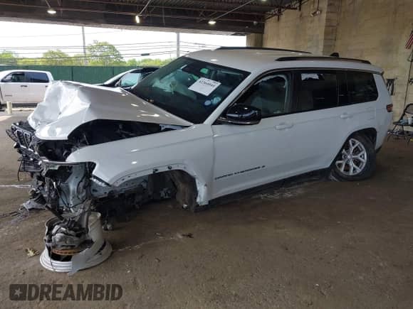 2023 Jeep Grand Cherokee Limited z VIN 1C4RJKBGXP8767666, wystawiony jako IAAI lot #42364044 z przebiegiem 22 631 mil mil oraz . Historia ofert i sprzedaży dostępna na DreamBid. Obrazek 2.