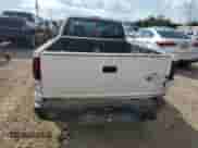 2000 Chevrolet S-10 LS z VIN 1GCCS1942Y8117773, wystawiony jako Copart lot #67828283 z przebiegiem 282 106 mil mil oraz Szkoda całkowita • Salvage title. Historia ofert i sprzedaży dostępna na DreamBid. Obrazek 6.