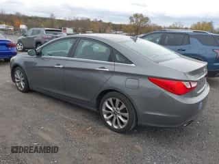 2011 Hyundai Sonata Limited z VIN 5NPEC4AC9BH053976, wystawiony jako IAAI lot #43570888 z przebiegiem 80 438 mil mil oraz . Historia ofert i sprzedaży dostępna na DreamBid. Obrazek 3.