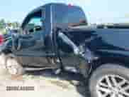 2002 GMC Sierra 1500 SLE z VIN 1GTEK14T52Z274044, wystawiony jako IAAI lot #42652944 z przebiegiem 154 078 mil mil oraz . Historia ofert i sprzedaży dostępna na DreamBid. Obrazek 19.