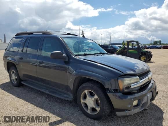2006 Chevrolet TrailBlazer LS с VIN 1GNET16S566111717, выставлен на аукционе Copart как лот 57872665 с пробегом 118 985 миль миль и Списание • Salvage title. История ставок и продаж доступна на DreamBid. Изображение 4.
