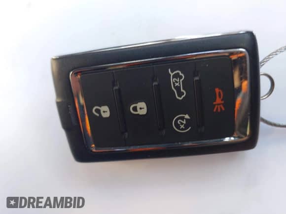 2023 Jeep Grand Cherokee Limited с VIN 1C4RJGBG7PC579147, выставлен на аукционе IAAI как лот 42140352 с пробегом 20 871 миль миль и . История ставок и продаж доступна на DreamBid. Изображение 11.