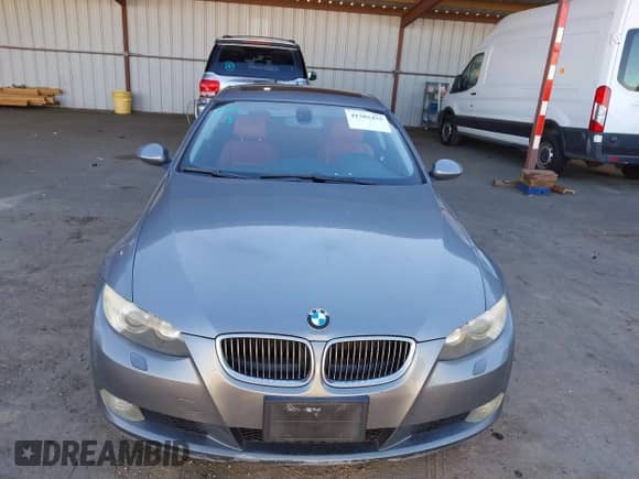 2007 BMW 3 Series 328i with VIN WBAWB33567PV72573, listed as a IAAI auction lot 41302455 with 136,959 mi miles and . Bid and sale history available at DreamBid. Image 12.