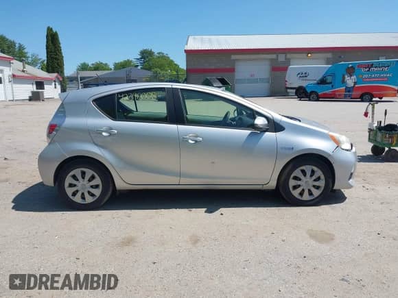 2012 Toyota Prius One with VIN JTDKDTB36C1014067, listed as a IAAI auction lot 42396008 with 171,889 mi miles and . Bid and sale history available at DreamBid. Image 14.
