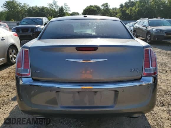 2011 Chrysler 300 C с VIN 2C3CK6CT6BH612190, выставлен на аукционе Copart как лот 53546705 с пробегом 161 462 миль миль и Списание • Salvage title. История ставок и продаж доступна на DreamBid. Изображение 6.