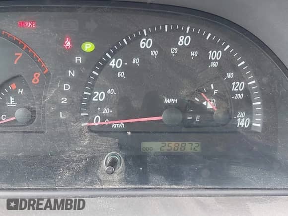 2004 Toyota Camry LE with VIN 4T1BE32KX4U318616, listed as a IAAI auction lot 41923089 with 258,872 mi miles and . Bid and sale history available at DreamBid. Image 7.