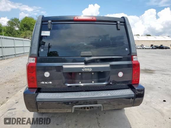2008 Jeep Commander Sport с VIN 1J8HG48K38C140848, выставлен на аукционе Copart как лот 70687675 с пробегом 246 830 миль миль и Списание • Salvage title. История ставок и продаж доступна на DreamBid. Изображение 6.