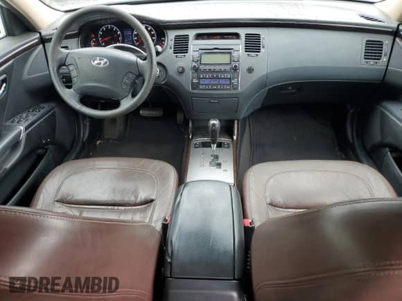 2011 Hyundai Azera GLS с VIN KMHFC4DD1BA540567, выставлен на аукционе Copart как лот 51870535 с пробегом 131 226 миль миль и На запчасти • Non repairable. История ставок и продаж доступна на DreamBid. Изображение 8.
