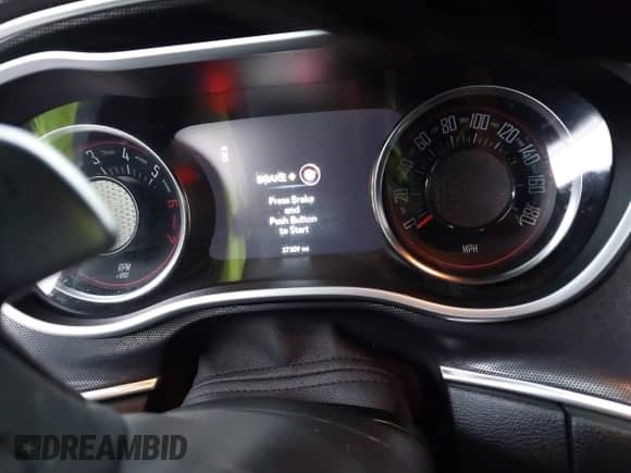 2018 Dodge Challenger R/T Scat Pack с VIN 2C3CDZFJ9JH251882, выставлен на аукционе IAAI как лот 41665702 с пробегом 37 309 миль миль и . История ставок и продаж доступна на DreamBid. Изображение 7.