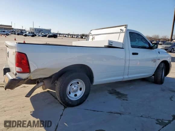 2020 Ram 1500 Tradesman с VIN 3C6JR6DT9LG122008, выставлен на аукционе Copart как лот 48498725 с пробегом Не указан миль и Списание • Salvage title. История ставок и продаж доступна на DreamBid. Изображение 3.