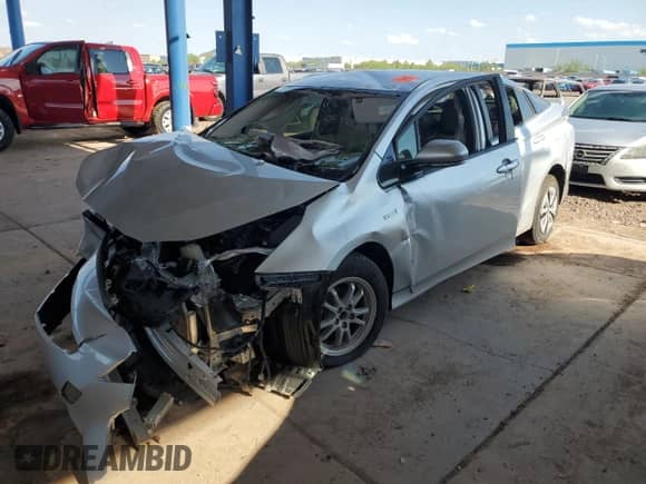 2018 Toyota Prius Two с VIN JTDKARFU2J3545699, выставлен на аукционе Copart как лот 86715895 с пробегом Не указан миль и Списание • Salvage title. История ставок и продаж доступна на DreamBid. Изображение 1.