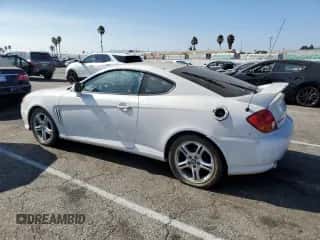 2004 Hyundai Tiburon GT с VIN KMHHN65FX4U134688, выставлен на аукционе Copart как лот 68931044 с пробегом 30 107 миль миль и Списание • Salvage title. История ставок и продаж доступна на DreamBid. Изображение 2.