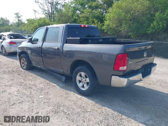 2021 Ram 1500 SLT z VIN 1C6RR7LG4MS535767, wystawiony jako IAAI lot #42402746 z przebiegiem 108 148 mil mil oraz . Historia ofert i sprzedaży dostępna na DreamBid. Obrazek 3.