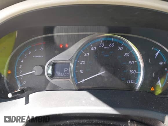 2014 Toyota Sienna XLE with VIN 5TDYK3DC4ES442982, listed as a IAAI auction lot 43345050 with 199,200 mi miles and . Bid and sale history available at DreamBid. Image 7.