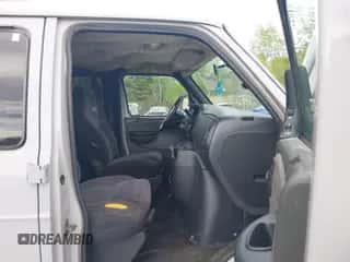 2001 Dodge Passenger with VIN 2B5WB35Z01K531592, listed as a IAAI auction lot 42234657 with 106,644 mi miles and . Bid and sale history available at DreamBid. Image 5.