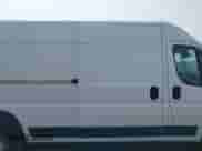2024 Ram ProMaster Cargo Tradesman с VIN 3C6LRVDG0RE128970, выставлен на аукционе IAAI как лот 42395320 с пробегом 24 205 миль миль и . История ставок и продаж доступна на DreamBid. Изображение 13.