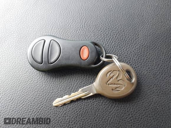 2005 Dodge Ram с VIN 3D7HA18H45G746170, выставлен на аукционе IAAI как лот 43062158 с пробегом 160 014 миль миль и . История ставок и продаж доступна на DreamBid. Изображение 11.