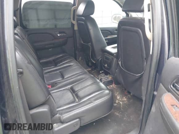2008 Chevrolet Silverado 1500 LTZ with VIN 2GCEK133881111214, listed as a IAAI auction lot 41986926 with 215,979 mi miles and . Bid and sale history available at DreamBid. Image 8.