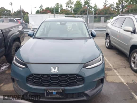 2024 Honda HR-V LX с VIN 3CZRZ1H34RM740477, выставлен на аукционе IAAI как лот 42890328 с пробегом 23 602 миль миль и . История ставок и продаж доступна на DreamBid. Изображение 12.