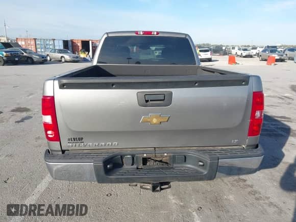 2007 Chevrolet Silverado 1500 1LT с VIN 2GCEK19J971606476, выставлен на аукционе IAAI как лот 43516077 с пробегом 107 501 миль миль и . История ставок и продаж доступна на DreamBid. Изображение 16.
