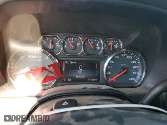 2014 GMC Sierra 1500 SLE z VIN 1GTV2UEC1EZ339329, wystawiony jako Copart lot #81817315 z przebiegiem 169 753 mil mil oraz Szkoda całkowita • Salvage title. Historia ofert i sprzedaży dostępna na DreamBid. Obrazek 9.