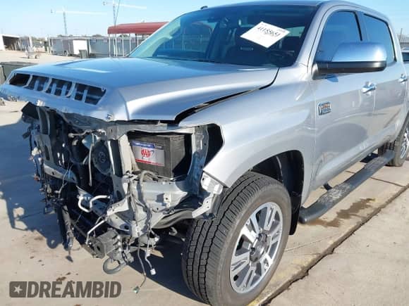 2019 Toyota Tundra SR5 с VIN 5TFAY5F17KX845478, выставлен на аукционе IAAI как лот 41155651 с пробегом 42 291 миль миль и . История ставок и продаж доступна на DreamBid. Изображение 6.
