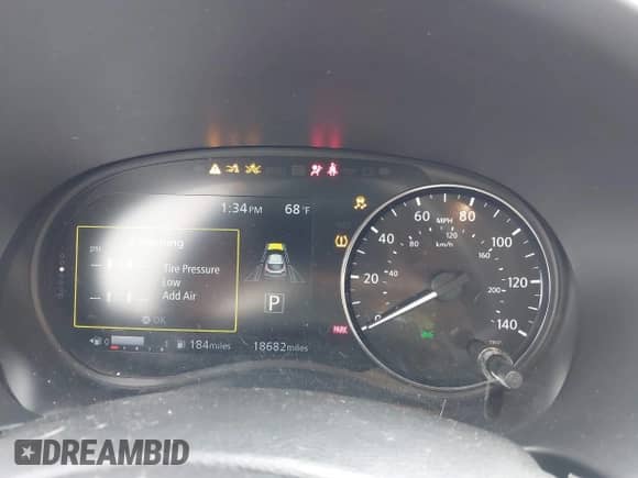 2024 Nissan Kicks SR с VIN 3N1CP5DV9RL473362, выставлен на аукционе IAAI как лот 42378362 с пробегом 18 682 миль миль и . История ставок и продаж доступна на DreamBid. Изображение 7.