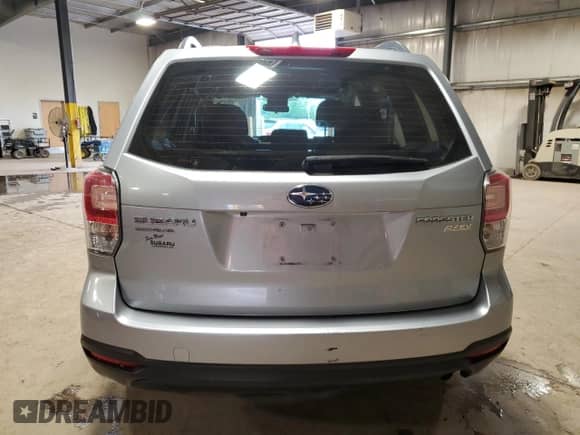 2017 Subaru Forester с VIN JF2SJABC2HH408727, выставлен на аукционе Copart как лот 63806945 с пробегом 262 731 миль миль и Списание • Salvage title. История ставок и продаж доступна на DreamBid. Изображение 6.