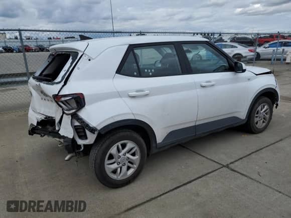 2022 Hyundai Venue SE с VIN KMHRB8A3XNU174775, выставлен на аукционе Copart как лот 45759284 с пробегом 28 052 миль миль и Списание • Salvage title. История ставок и продаж доступна на DreamBid. Изображение 3.