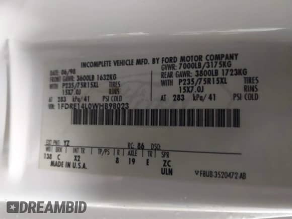 1998 Ford Econoline Cargo Recreational with VIN 1FDRE14L0WHB98023, listed as a IAAI auction lot 41359685 with 269,458 mi miles and . Bid and sale history available at DreamBid. Image 9.
