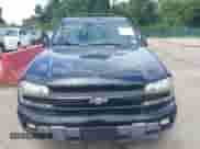 2003 Chevrolet TrailBlazer LT с VIN 1GNDT13S232203760, выставлен на аукционе IAAI как лот 42971778 с пробегом 188 227 миль миль и . История ставок и продаж доступна на DreamBid. Изображение 6.