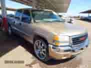 2006 GMC Sierra 1500 SL z VIN 2GTEC13V261282441, wystawiony jako IAAI lot #41799896 z przebiegiem 274 960 mil mil oraz . Historia ofert i sprzedaży dostępna na DreamBid. Obrazek 1.