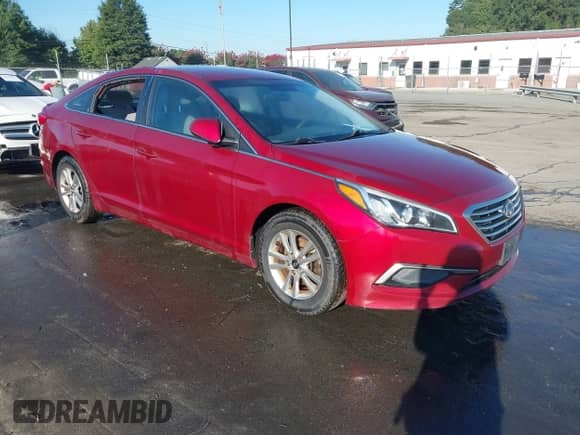 2016 Hyundai Sonata SE with VIN 5NPE24AF1GH393952, listed as a IAAI auction lot 43021987 with 146,224 mi miles and . Bid and sale history available at DreamBid. Image 1.