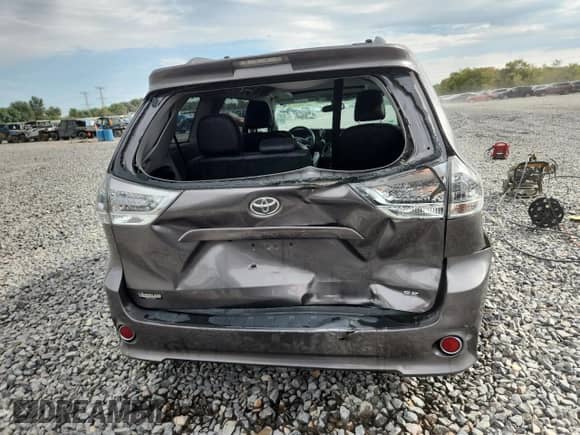 2015 Toyota Sienna SE with VIN 5TDXK3DC9FS666200, listed as a Copart auction lot 72023685 with 120,100 mi miles and Salvage title. Bid and sale history available at DreamBid. Image 6.