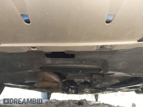 2005 Honda Accord с VIN JHMCN36565C011110, выставлен на аукционе IAAI как лот 41270617 с пробегом 200 710 миль миль и . История ставок и продаж доступна на DreamBid. Изображение 6.