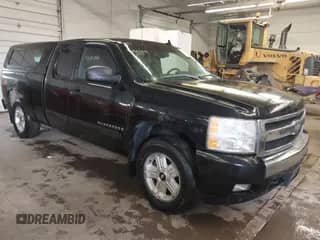 2007 Chevrolet Silverado 1500 1LT с VIN 1GCEK19097Z579200, выставлен на аукционе IAAI как лот 42341898 с пробегом 138 053 миль миль и . История ставок и продаж доступна на DreamBid. Изображение 1.