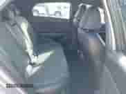 2024 Hyundai Elantra N Line z VIN KMHLR4DF4RU822245, wystawiony jako IAAI lot #42729077 z przebiegiem 4 031 mil mil oraz . Historia ofert i sprzedaży dostępna na DreamBid. Obrazek 8.