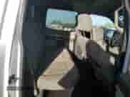 2016 Ford F-150 XLT z VIN 1FTEW1E85GKF28270, wystawiony jako Copart lot #84912875 z przebiegiem 221 513 mil mil oraz Czysty tytuł • Clean title. Historia ofert i sprzedaży dostępna na DreamBid. Obrazek 10.