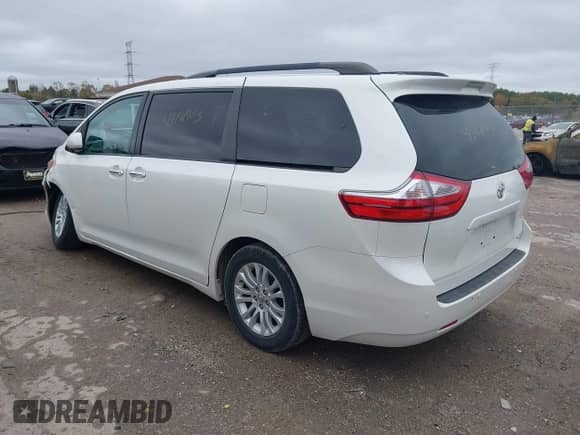 2017 Toyota Sienna XLE Auto Access Seat with VIN 5TDYZ3DCXHS894645, listed as a IAAI auction lot 43491903 with 61,344 mi miles and . Bid and sale history available at DreamBid. Image 3.